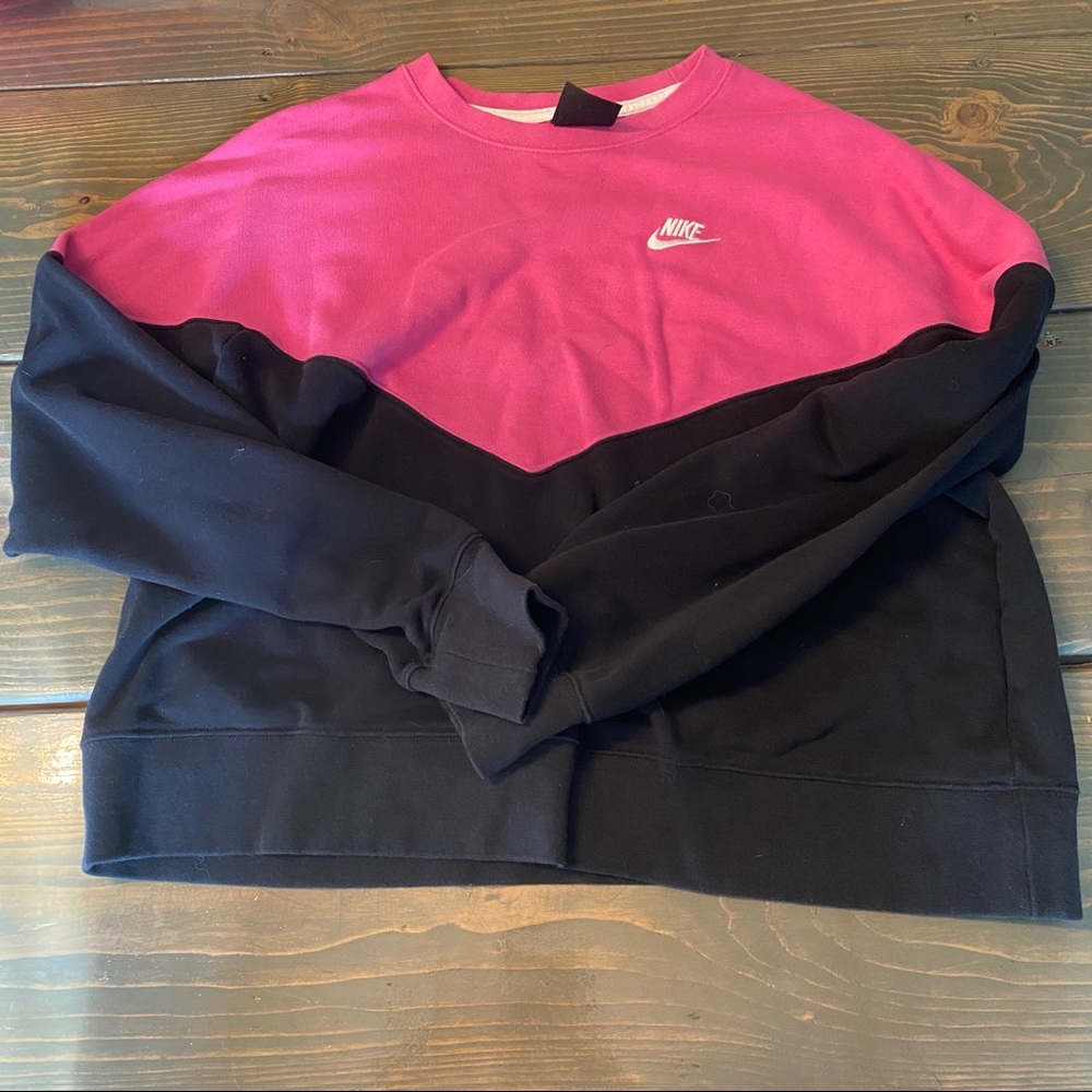 Nike cropped pink/black sweatshirt - 1X